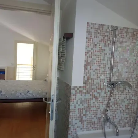 Casa vacanze Paradise House With Sea View And Quiet. Sanremo