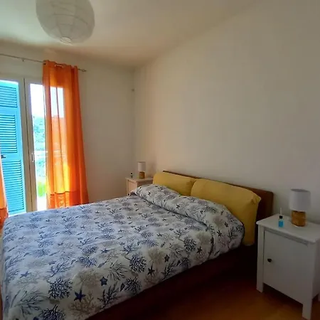 Casa vacanze Paradise House With Sea View And Quiet.